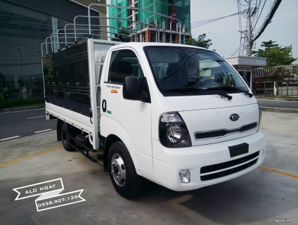 Xe tải 2.49 tấn KIA FRONTIER K250 (KIA K250) mui bạt, màu trắng