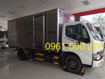 XZU 650 EURO 4 THÙNG KÍN TIÊU CHUẨN ĐPT