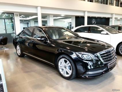 Bán Mercedes S450 2018 chạy lướt giá rẻ hơn xe mới 600tr