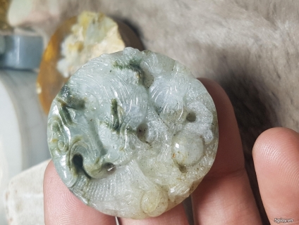 Vòng, lắc, tượng đá 100% thiên nhiên dành đến Nam, Nữ