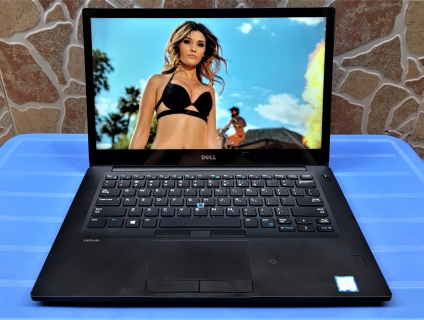 Dell Mỹ về i5 7th 8 GB 256 GB màn 2K Touch Mới