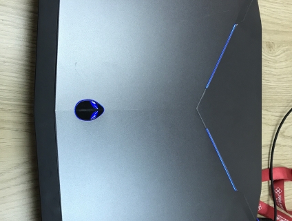 Dư dùng bán Dell Alienware 14