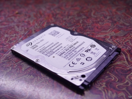 Bán nhanh: 2 HDD laptop Seagate giá rẻ còn bảo hành