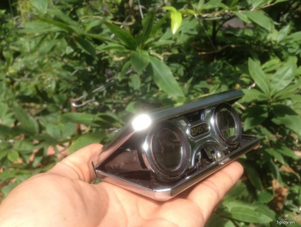 Ống nhòm bỏ túi Made in Japan