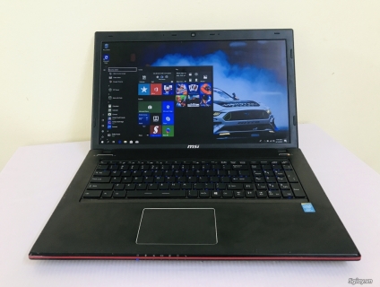 Laptop MSI GE70 _ Core i7 thế hệ 4 _ Ram 4G _ 700G _ 17.3 inch FullHD