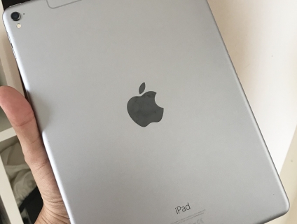 iPad Pro 9.7 inch 128gb 4G grey hàng Mỹ used giá tốt