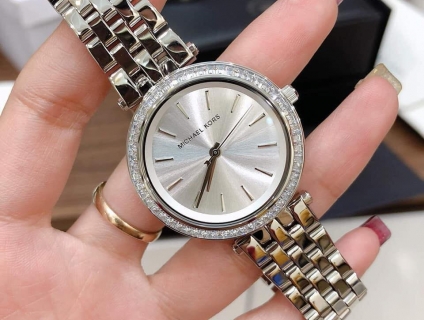 Chuyên đồng hồ Burberry, Michael Kors, Skagen, Armani chính hãng