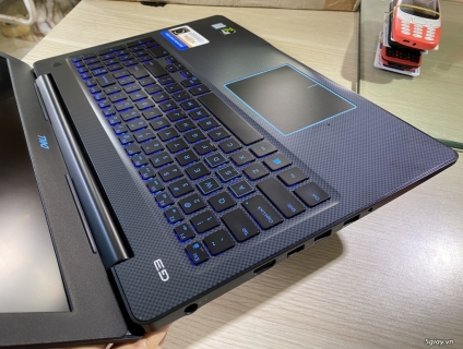 Hàng Chính hãng : Dell G3 3579 Gaming Laptop Core™ i7-8750H 16G 1TB