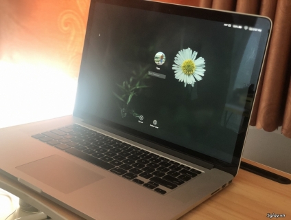 Macbook Pro 2014 15inch Mid Core i7 2.8ghz 16Gb Ram 512SSD