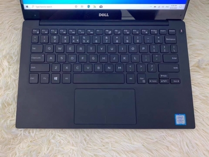 Laptop Dell XPS 13 9360 i7 Cảm Ứng Màn Hình 3K