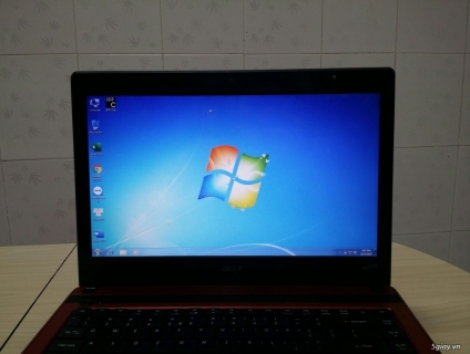 Laptop Acer 4733z, nghe nhạc xem phim lướt facebook các kiểu siêu rẻ