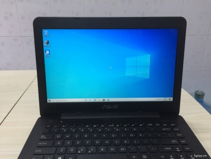 Laptop Asus X555LA - i5 4210u Ram 4gb, giá siêu rẻ