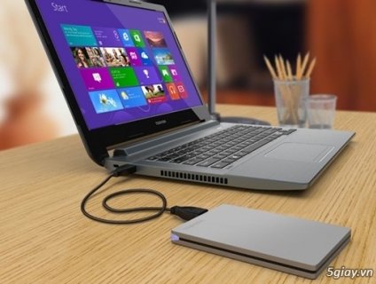 Ổ cứng di động 500GB chứa 30 phim mới nhất