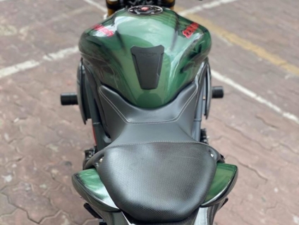 Triumph triple 1050 Bản R HQCN