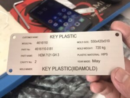 Khắc Kim Loại Quận 9