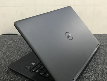 Laptop Dell Latitude. E7250 I5 5300U Ram 8GB SSD 256GB Giá rẻ