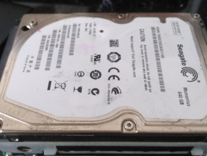 linh kiện laptop rã xác zin hdd sata lim 100% lcd 14 led dày ram3 4gb.