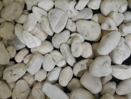 Cần bán đá sỏi.