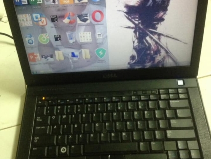 laptop del latitude e6400 cho ae chữa cháy
