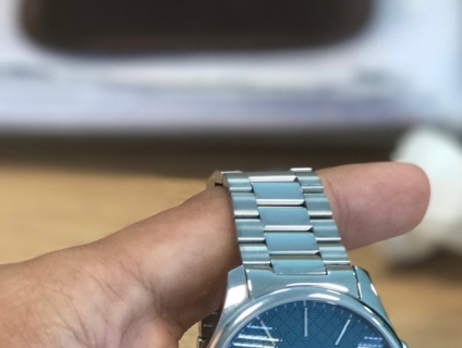 {HCM} Bán đồng hồ guuuu 2nd nguyên hộp, bảo hành