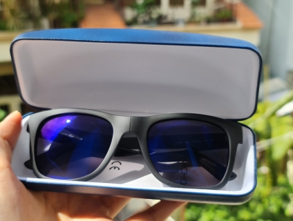 Kính new Lacoste chính hãng tròng xanh chống 100%UV đặt tại Anh có bil