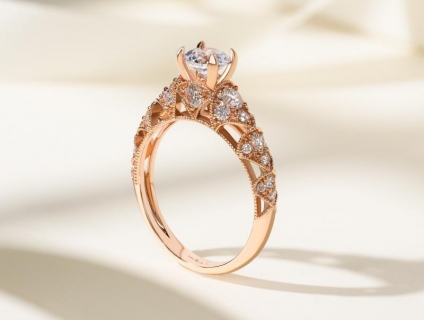 Nhẫn cưới vàng kim cương có giá chỉ từ 15 triệu đồng - Nên chọn nhẫn c