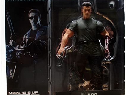 Cần mua mô hình Neca Terminator 2 T800 man or machine