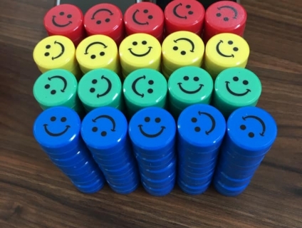 Nam châm đính bảng mặt cười siêu cute