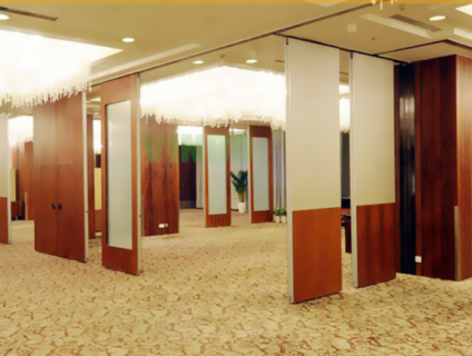 Mẫu vách ngăn di động cho nhà hàng hội nghị