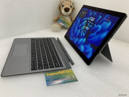 Dell Latitude 7210 2 in 1 Core i7 10610U 12.3-Inch Full HD