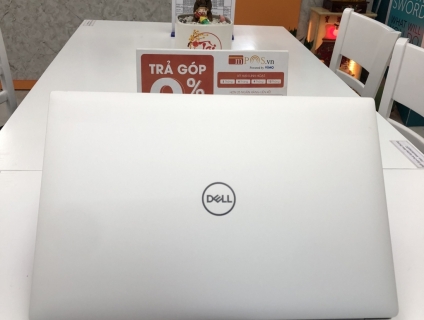 Dell Precision 5520 5530 i7 8650H 16G/512G P10000 4GB