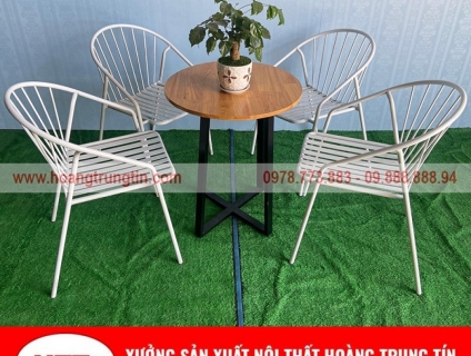 Bàn ghế sắt hoa văn, nghệ thuật – Xưởng nội thất Hoàng Trung Tín