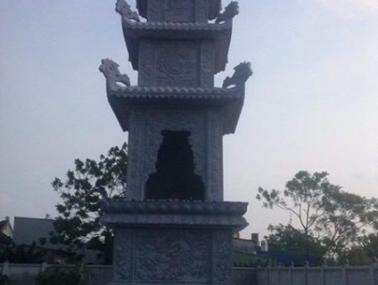 536 Gia Lai Tháp mộ bằng đá để tro cốt đẹp