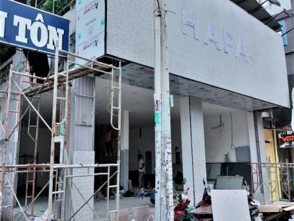 Cửa kính cường lực 12 ly q 1, 2, 3, 4, 5  giá tốt tại 5giay.vn