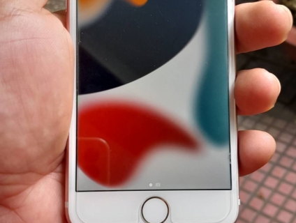 Iphone 7 128GB nguyên bản đẹp như mới không Icloud