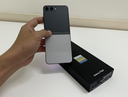 Huawei mate 50rs, honor magic 5 ultimate, xiaomi 13 pro, oppo n2 flip,