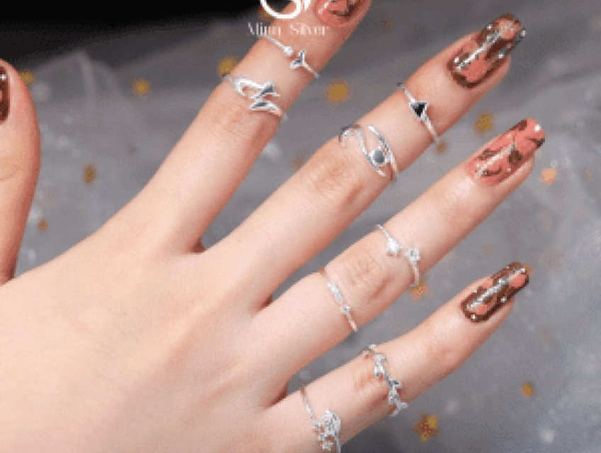 3 Nhẫn bạc nữ cá tính đẹp giá rẻ bạn đã biết chưa