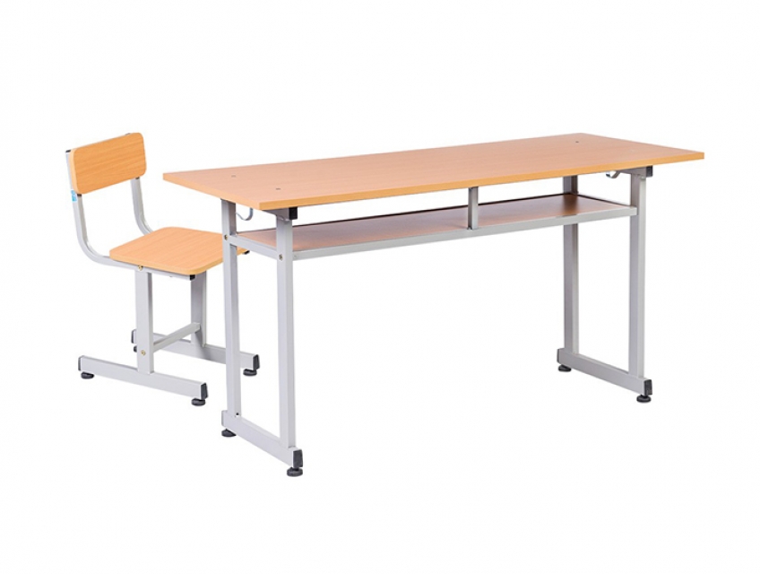 Trai nghiem su dung ban hoc sinh cap 1 BHS110