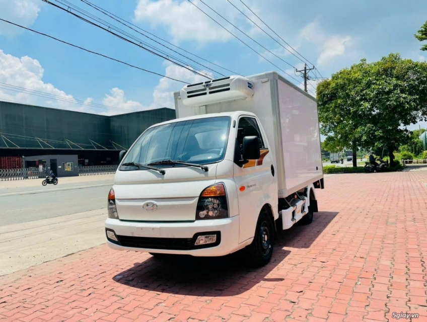 HYUNDAI PORTER H150 -TẢI TRỌNG: 1T5