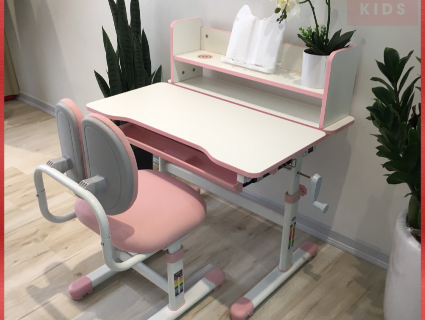 Bàn học thông minh IK KIDS được phân bổ ngăn bàn thế nào?