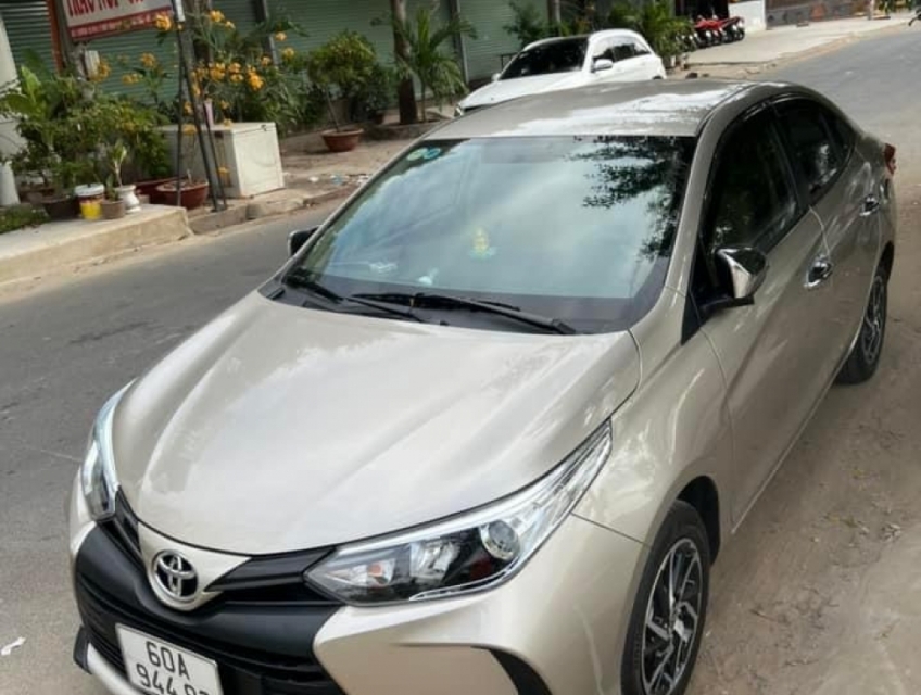 Cần bán Vios AT đời 2021