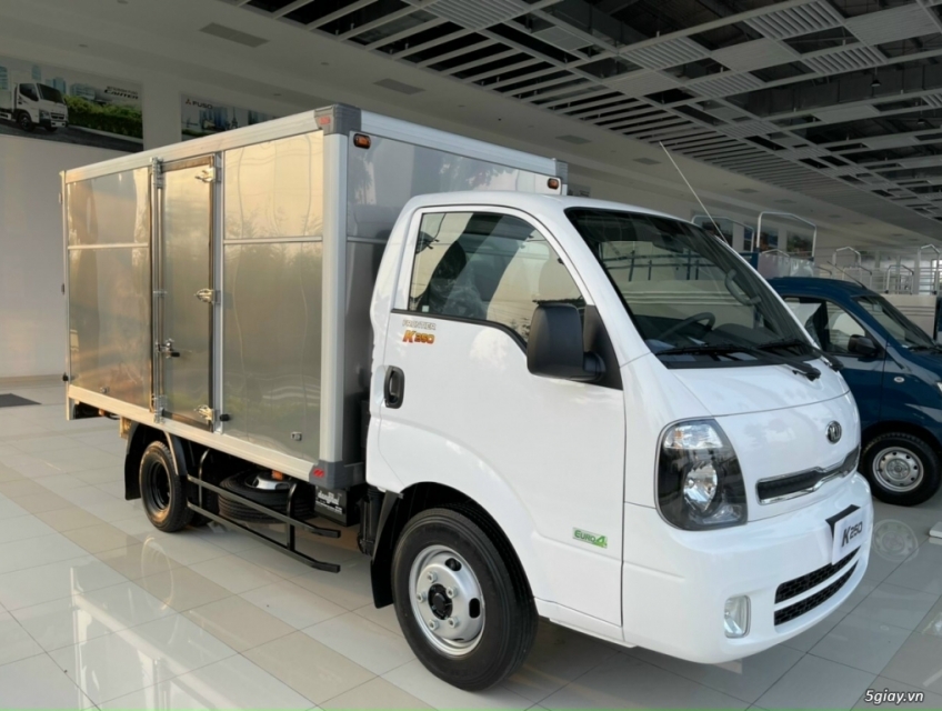Xe tải Kia k250 thùng kín