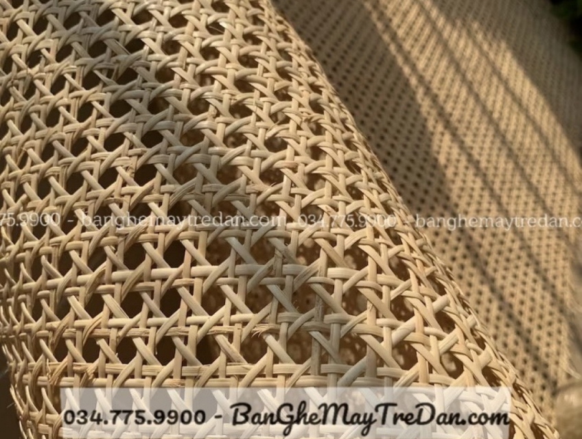 Tấm mây đan hình mắt cáo