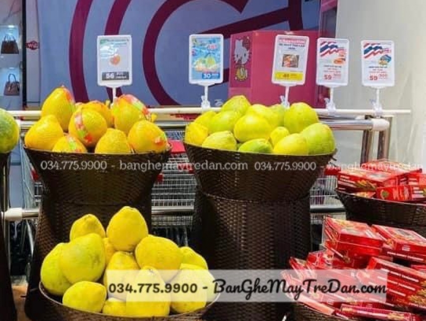 Sọt nhựa giả mây trưng rau củ siêu thị