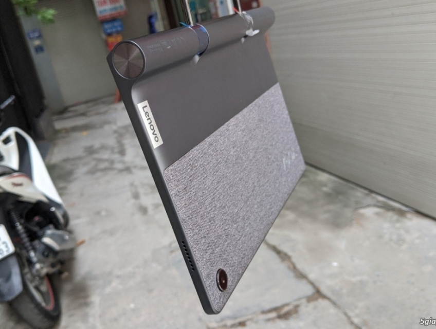 Lenovo Yoga Tab 11: máy tính bảng có chân đế tiện cho giải trí, học on