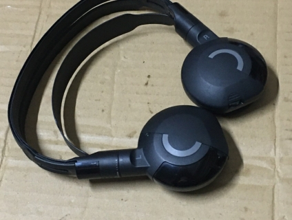 Tai nghe không dây dàn DVD xe hơi Honda Ordisey