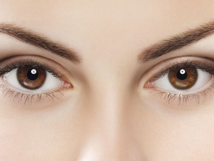 Nhấn Mí Mắt Giữ Được Bao Lâu? Vai Trò Của Chăm Sóc Sau Phẫu Thuật