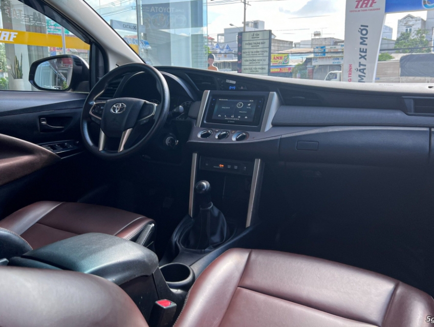 Xe Innova E MT , sản xuất 2021, odo 129.115 Km