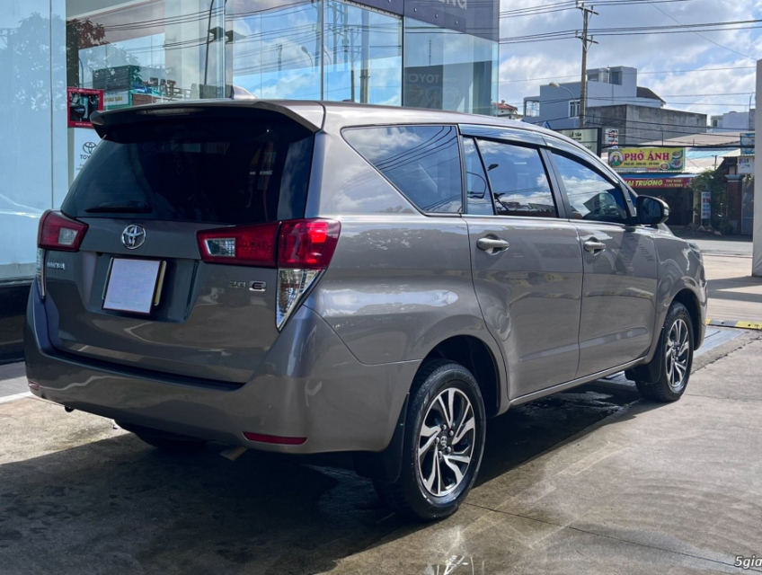 Xe Innova E MT , sản xuất 2021, odo 129.115 Km , Pháp lý - cá nhân