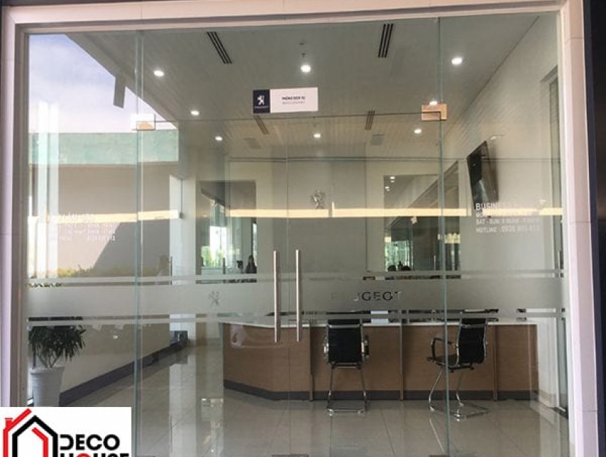 Sử dụng cửa thủy lực 2 cánh trong các dự án cải tạo nhà cửa